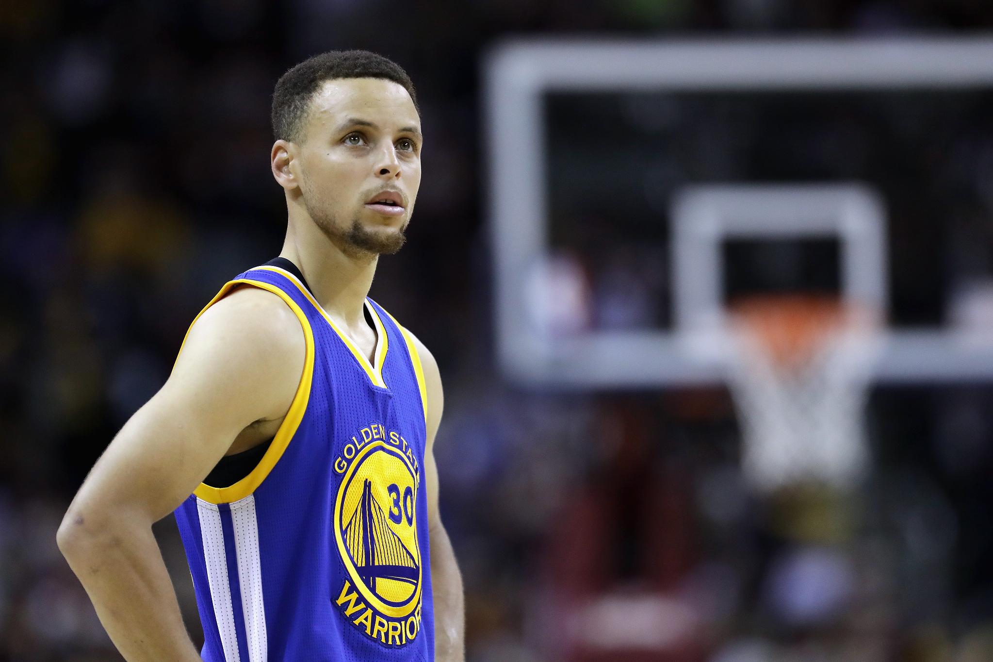 Is Steph Curry a billionaire?