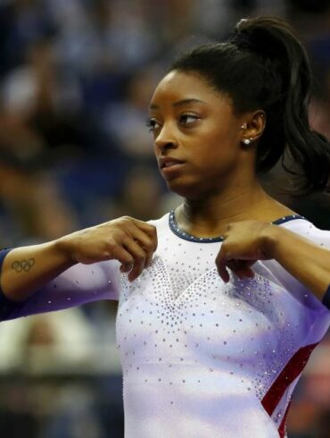 What is Simone Biles salary?