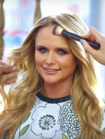 Who is the richest female country singer?