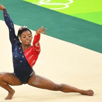 How much does Simone Biles make from endorsements?