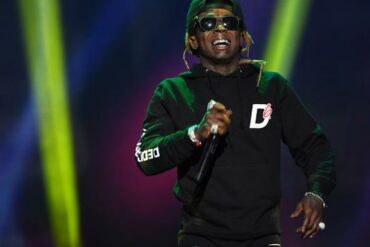 How Lil Wayne got rich?