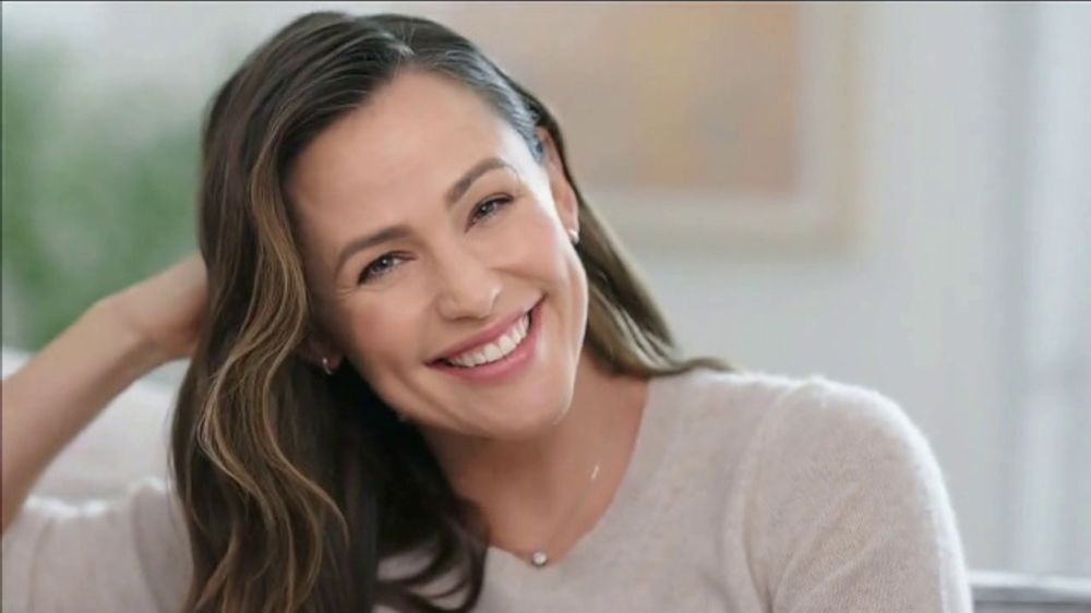 Does Jennifer Garner use Neutrogena?