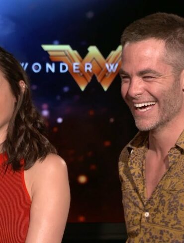 Does Gal Gadot like Chris Pine?