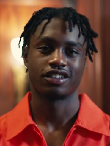 Is Lil TJAY rich?