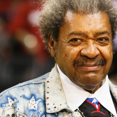 Who is the richest boxing promoter in the world?