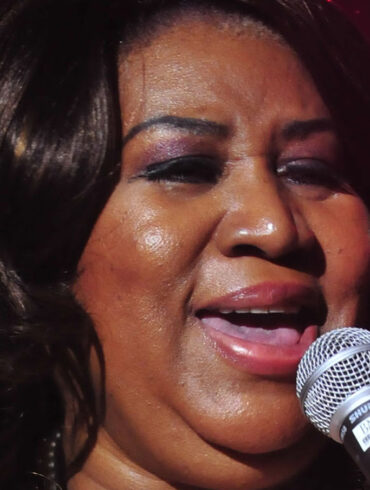 How much older was Edward Jordan than Aretha?
