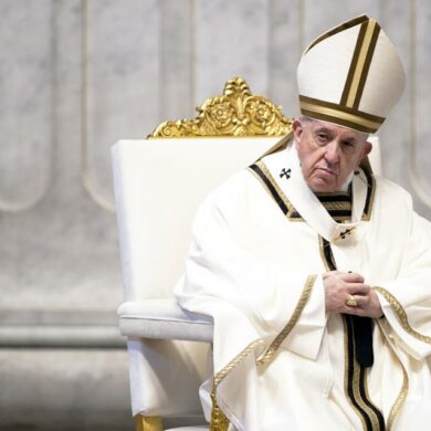 Does Pope get a salary?
