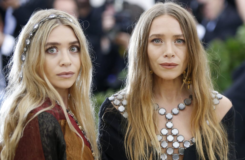 How much are the Olsen twins worth in 2021?