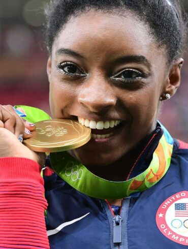 Who is the richest gold medalist?
