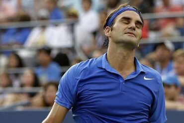 What is Roger Federer's net?