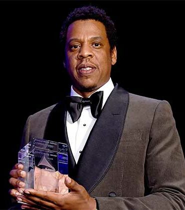 Who is the richest rapper in the world 2021?