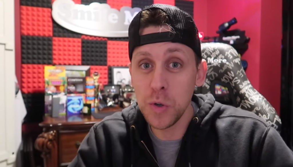 Why is Roman Atwood not posting 2020?