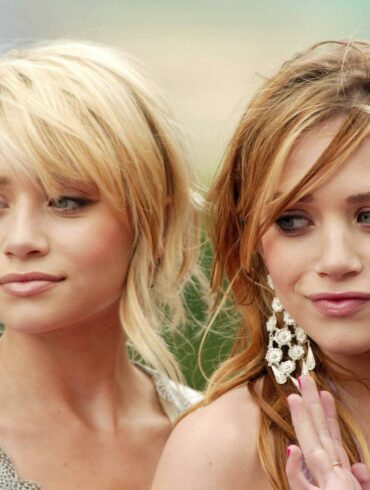 Which Olsen sister is the richest?