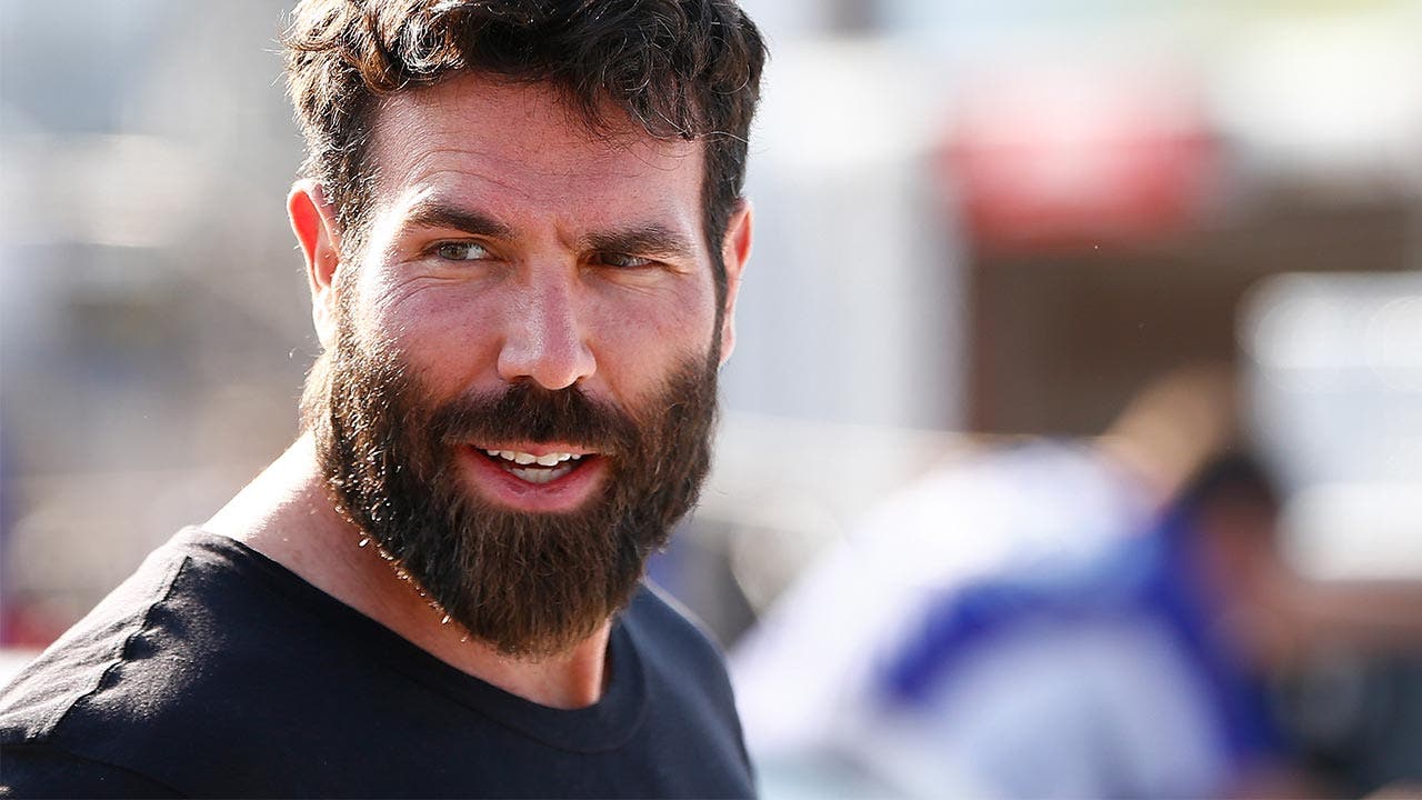 Who is Dan Bilzerian net worth?