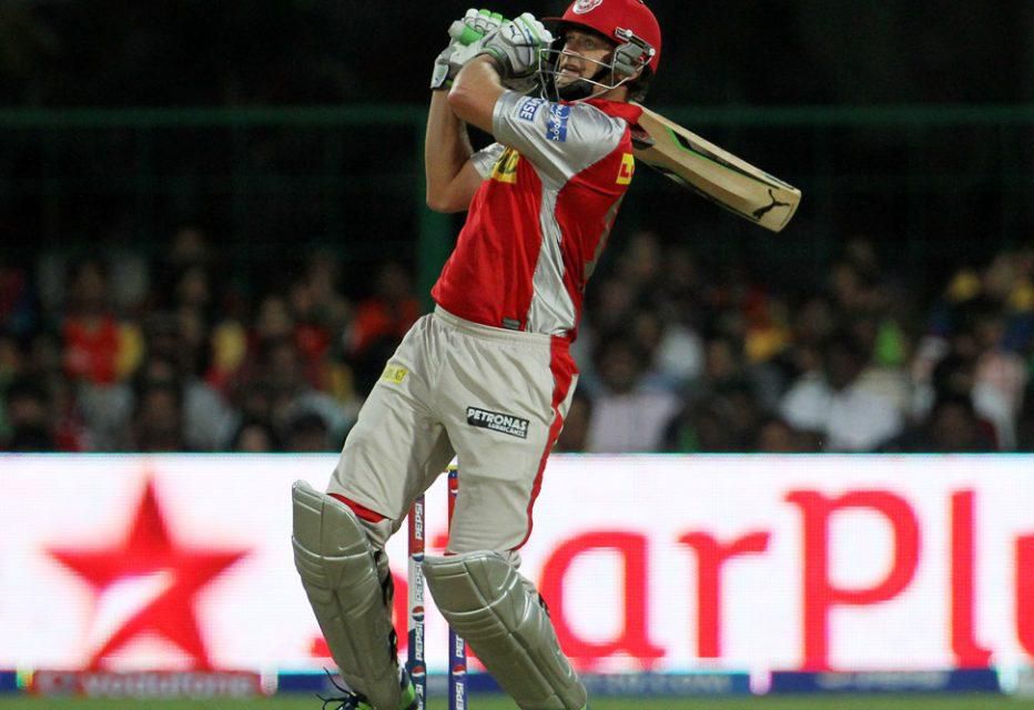 Résultat d'image pour Adam Gilchrist, capitaine des Kings XI Punjab