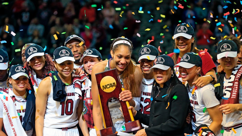 Top 5 des classements de puissance du basketball universitaire féminin: la Caroline du Sud éclipse en tant que n ° 1