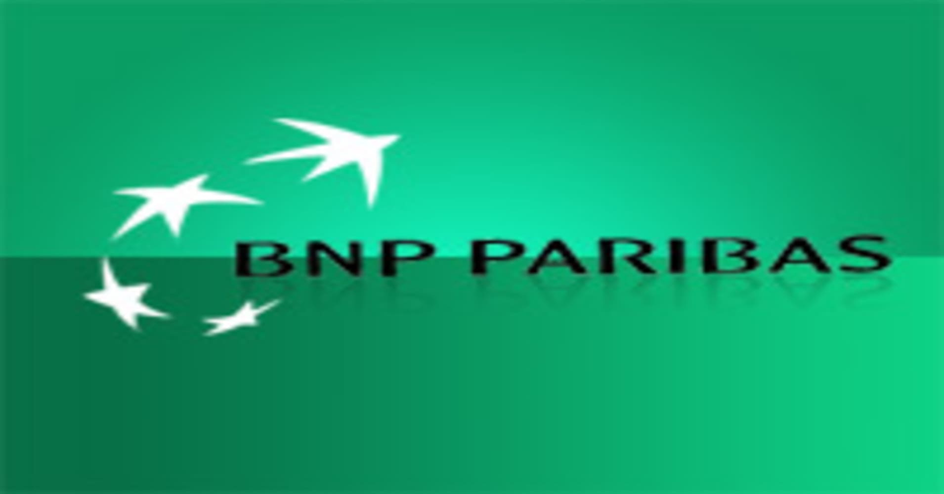 Quel est le nom du directeur de la banque BNP Paribas ?