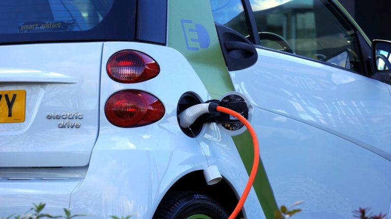 Quelle est la durée de vie d'une batterie d'une voiture électrique ?