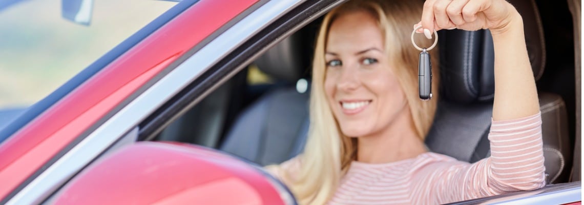 Qui est assuré la voiture où le conducteur ?