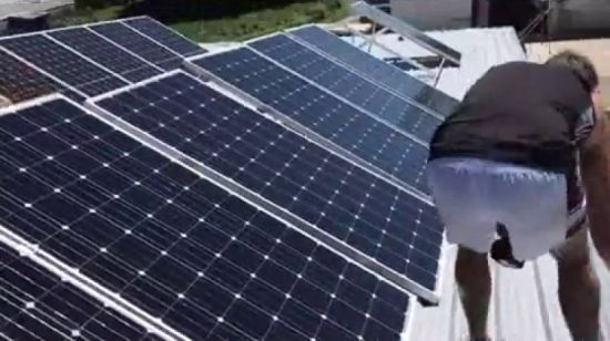 Quelle puissance de panneau solaire pour une maison ?