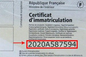 Où se trouve la date de mise en circulation sur la carte grise ?