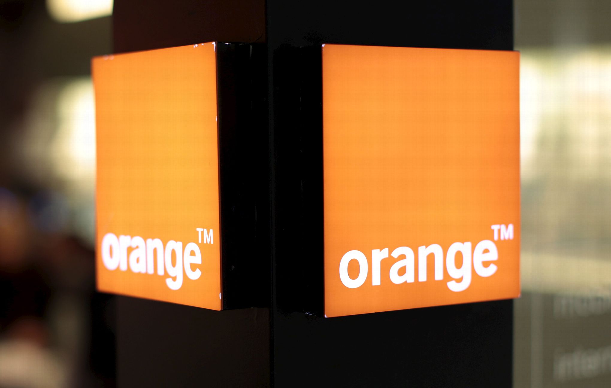 Comment fonctionne décodeur TV UHD Orange ?