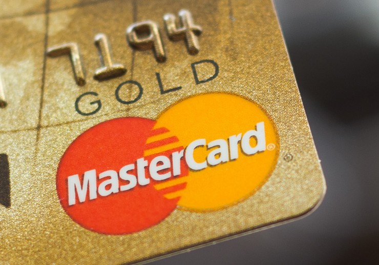 Quel salaire pour une carte Black ?