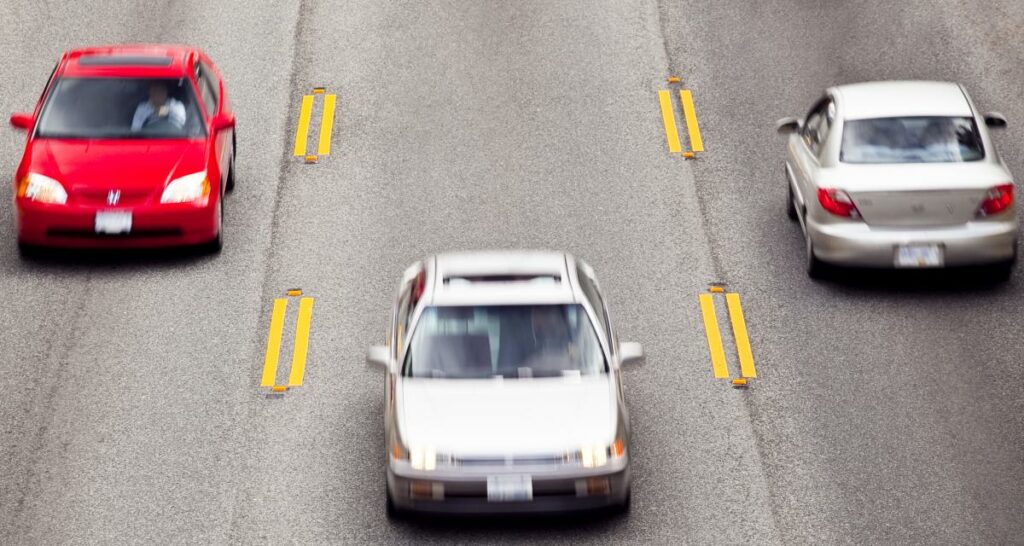 Est-ce qu'un jeune conducteur peut rouler à 90 ?