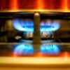 Quel est le montant en € TTC an de la facture annuelle moyenne de gaz naturel pour une facture chauffage eau chaude en maison individuelle ?