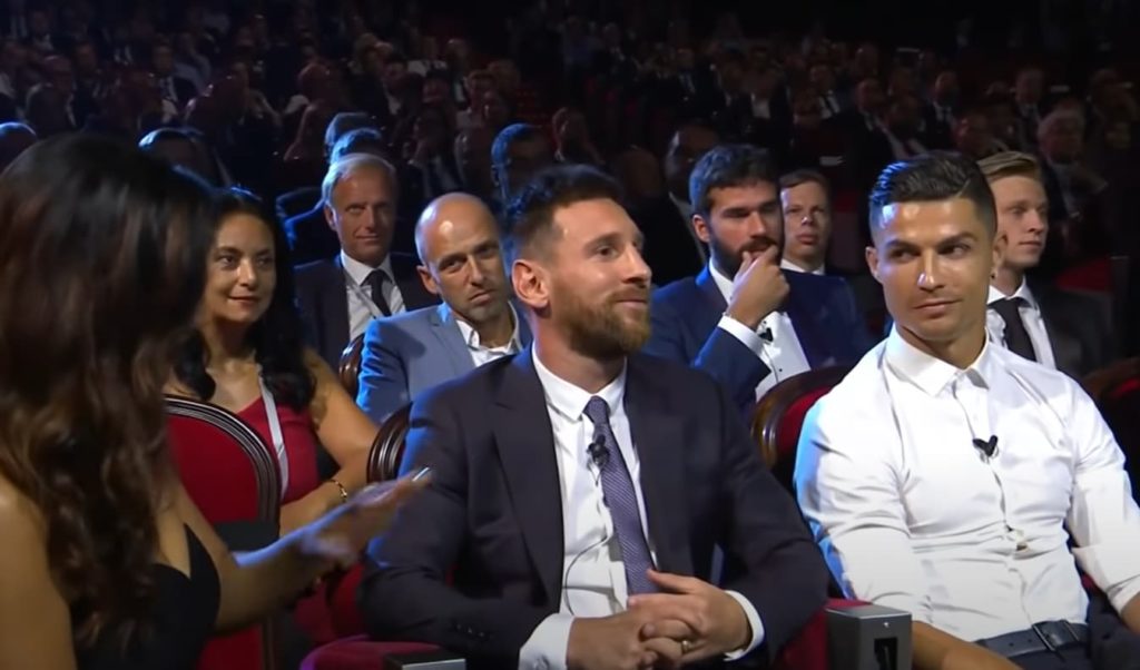 Siapa yang memiliki trofi individu terbanyak di antara Messi dan Ronaldo?