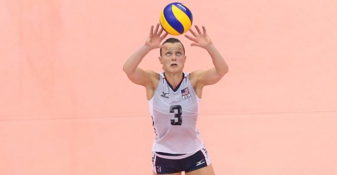 Courtney Thompson est la joueuse de volley-ball la plus populaire et la mieux payée en 2018